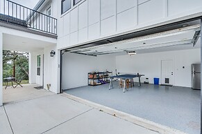 Pet-friendly Spicewood Home w/ Deck + Gas Grill!