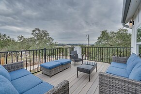 Pet-friendly Spicewood Home w/ Deck + Gas Grill!