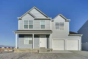 Spacious Utah Home: 34 Mi to Salt Lake City