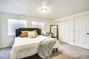 Spacious Utah Home: 34 Mi to Salt Lake City