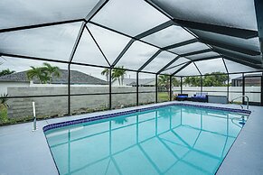 5 Mi to Downtown: Cape Coral Retreat w/ Lanai!