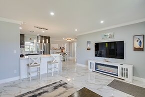 Game Room + Screened Lanai: Pine Island Getaway!