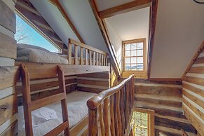 Historical Paris Cabin on Farm w/ Fire Pit!