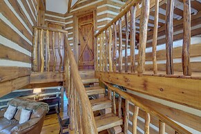 Historical Paris Cabin on Farm w/ Fire Pit!