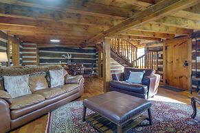 Historical Paris Cabin on Farm w/ Fire Pit!