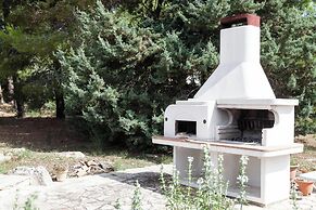 Villa Menhir with pool garden and tennis