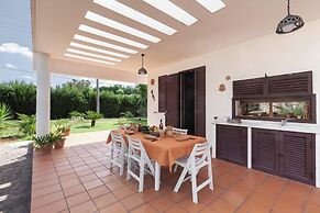 Villa Menhir with pool garden and tennis