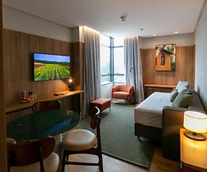 Hotel Monaro Guaporé