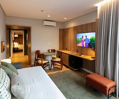 Hotel Monaro Guaporé