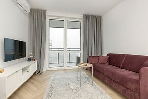 Modern Apartment With Balcony by Renters