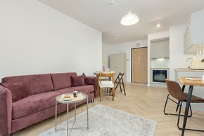 Modern Apartment With Balcony by Renters