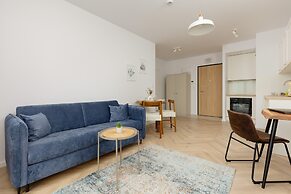 Modern Apartment With Balcony by Renters