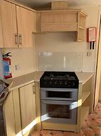 Beach Vibes - Silver Beach - Basic