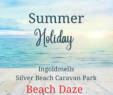 Beach Daze - Silver Beach - Standard