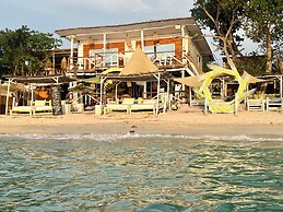 Mio Mio Beach