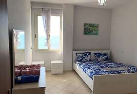 Apartament La Playa Durres