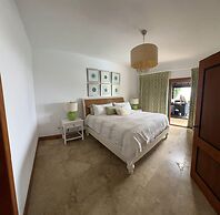 Villa for 7 People Pool and Ocean View at Samana