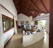 Villa for 7 People Pool and Ocean View at Samana