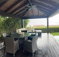 Villa for 7 People Pool and Ocean View at Samana