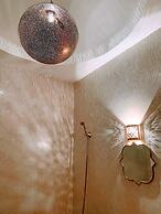 Riad with Outdoor Swimming Pools