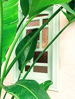 Riad with Outdoor Swimming Pools