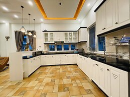 Benzen Villas Nha Trang