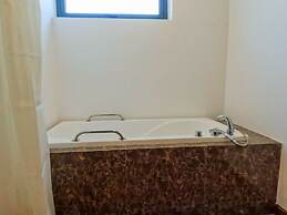 Benzen Villas Nha Trang