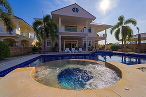 Luxurious 5-Bed Private Pool Villa - PV6