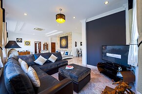 Luxurious 5-Bed Private Pool Villa - PV6