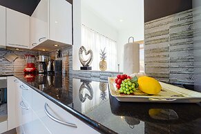 Luxurious 5-Bed Private Pool Villa - PV6