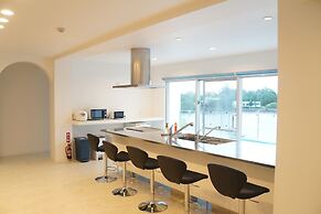 Blue Shallows Onnason Resort