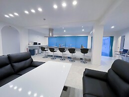 Blue Shallows Onnason Resort