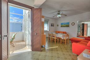 Appartamento Bel Mare beach at 200 meters