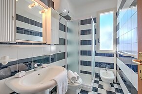 Ginestra apartment with pool in residence