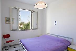 Ginestra apartment with pool in residence