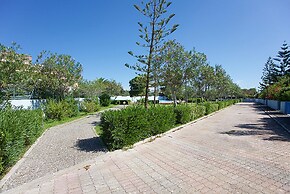 Ginestra apartment with pool in residence