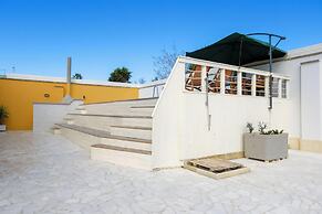 Villa Oasi al mare near the sea with pool