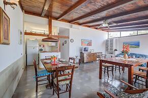 Villa Oasi al mare near the sea with pool