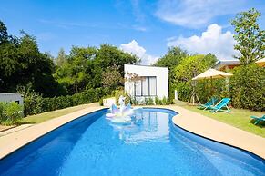 Rakmak Kan Resort & Cafe