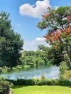 Rakmak Kan Resort & Cafe