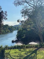 Rakmak Kan Resort & Cafe