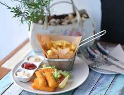 Rakmak Kan Resort & Cafe