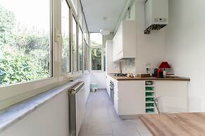 Piazza San Luigi 9 in Naples