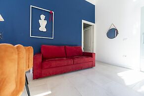 Piazza San Luigi 9 in Naples