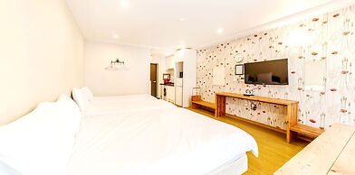 Aerang and Baebijang's House