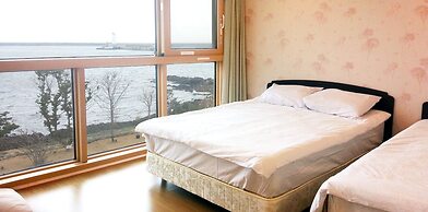 Aerang and Baebijang's House