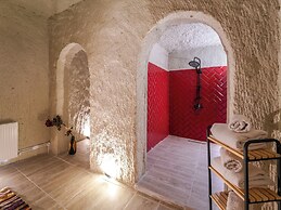MY CAVE SUITE