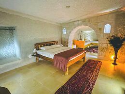 MY CAVE SUITE
