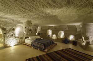 My Cave Suites
