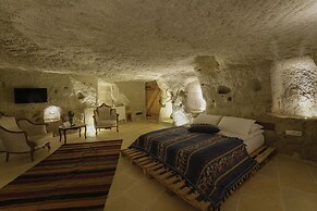 My Cave Suites